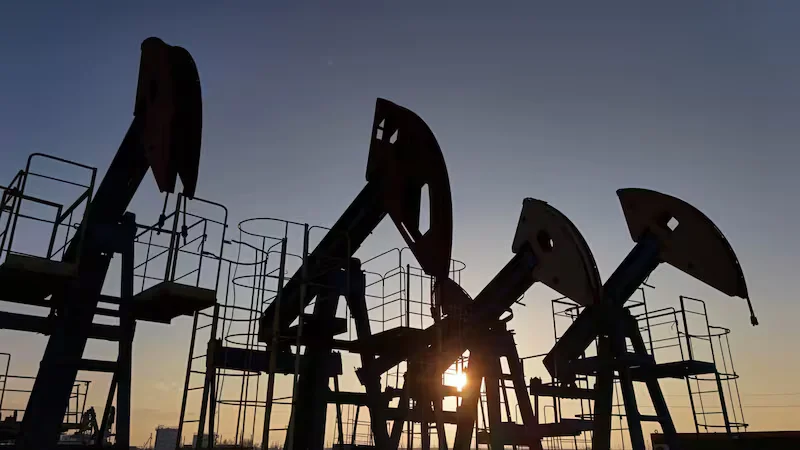 Petróleo y bolsas suben tras el alto el fuego entre Israel e Irán